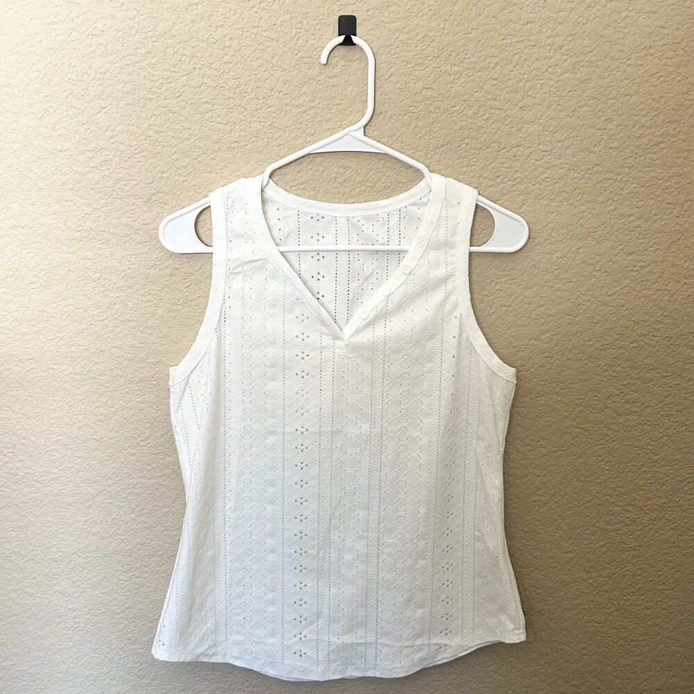Women's White Sleeveless, Lace Top, Medium